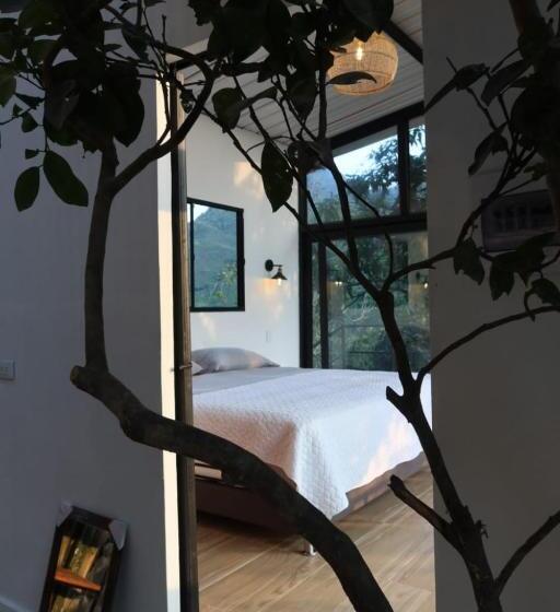 Хижина, Duck House Hostel / La Vega