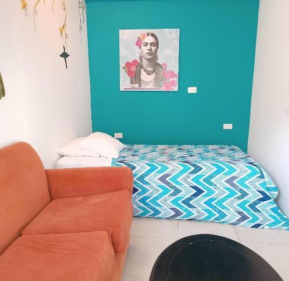 غرفة قياسية رباعية حمام مشترك, Duck House Hostel / La Vega