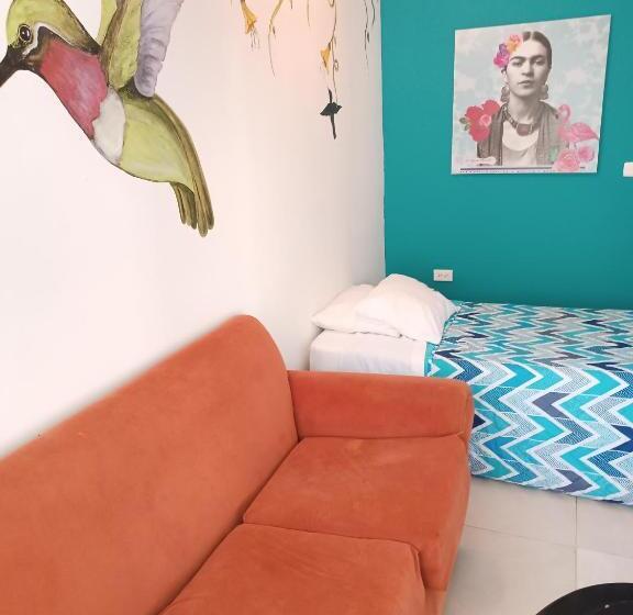 غرفة قياسية رباعية حمام مشترك, Duck House Hostel / La Vega