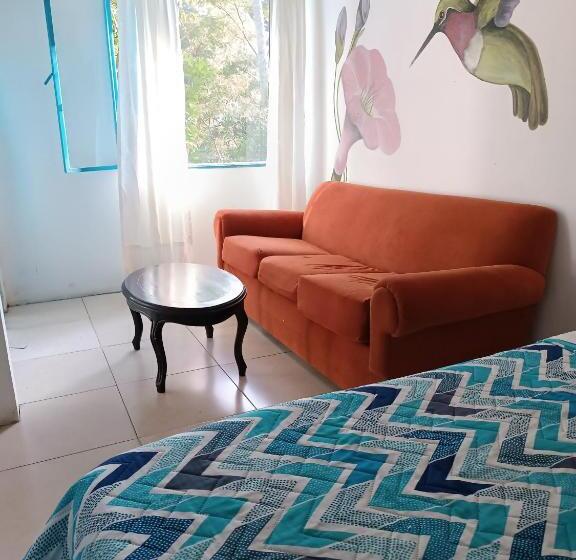 غرفة قياسية رباعية حمام مشترك, Duck House Hostel / La Vega