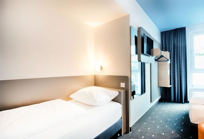 Номер Стандарт, B&b Hotel Bochum City