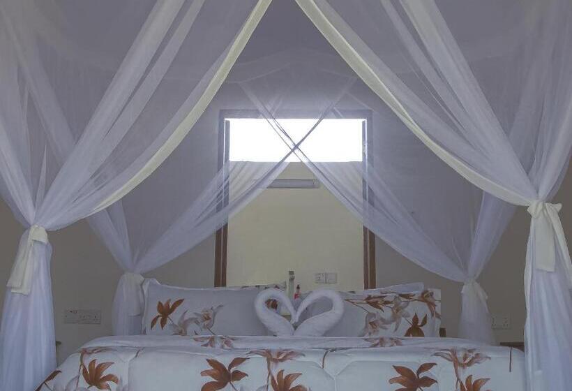 스탠다드 방갈로, Afriican Village Zanzibar