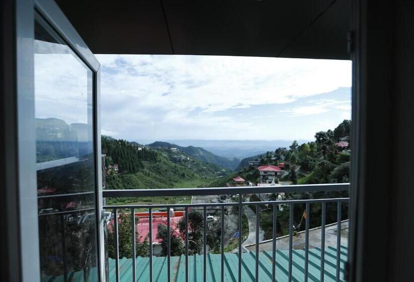 חדר דלוקס עם מרפסת, Kings Inn