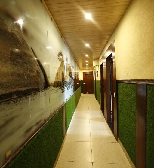 חדר דלוקס עם מרפסת, Kings Inn