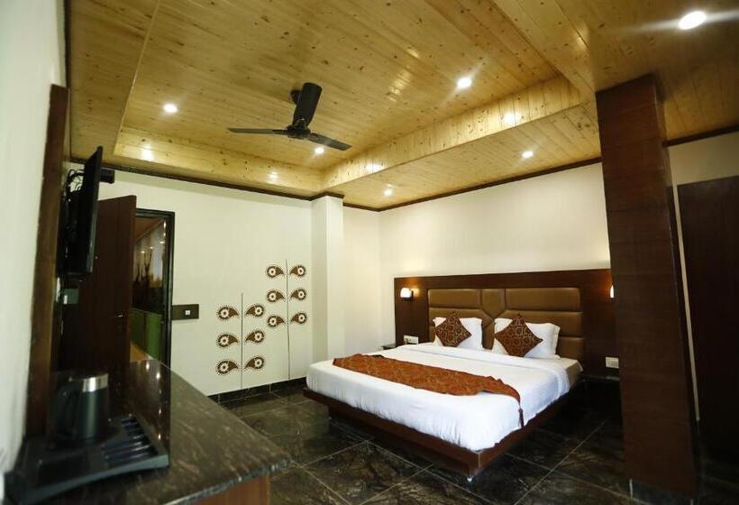 חדר סופריור, Kings Inn