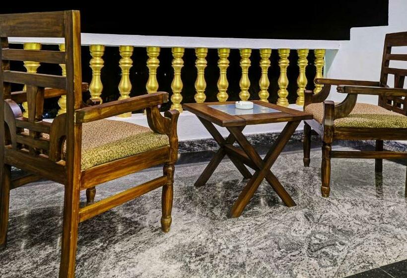 غرفة قياسية سرير كينج, Sparv Aulakhs Resort