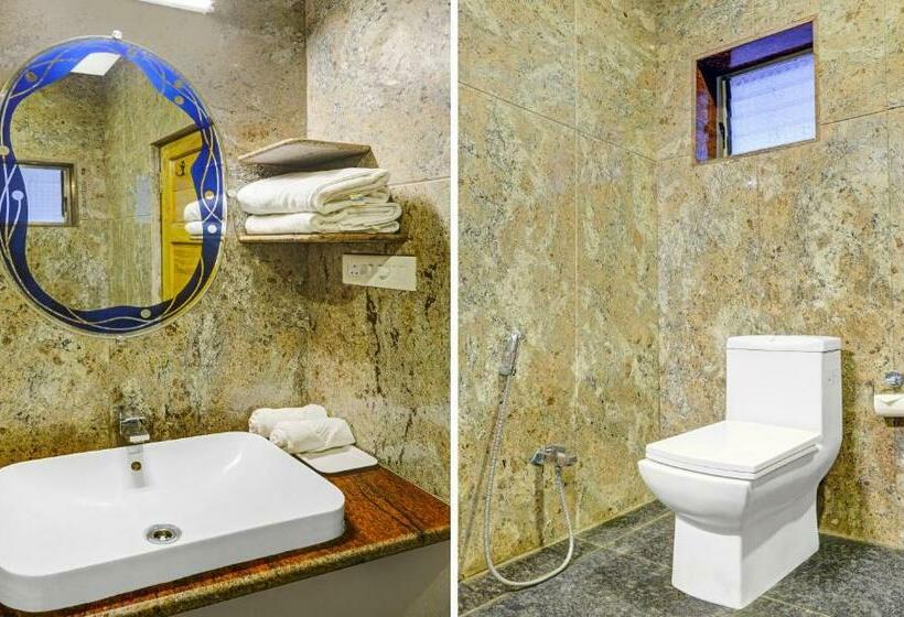 غرفة قياسية سرير كينج, Sparv Aulakhs Resort