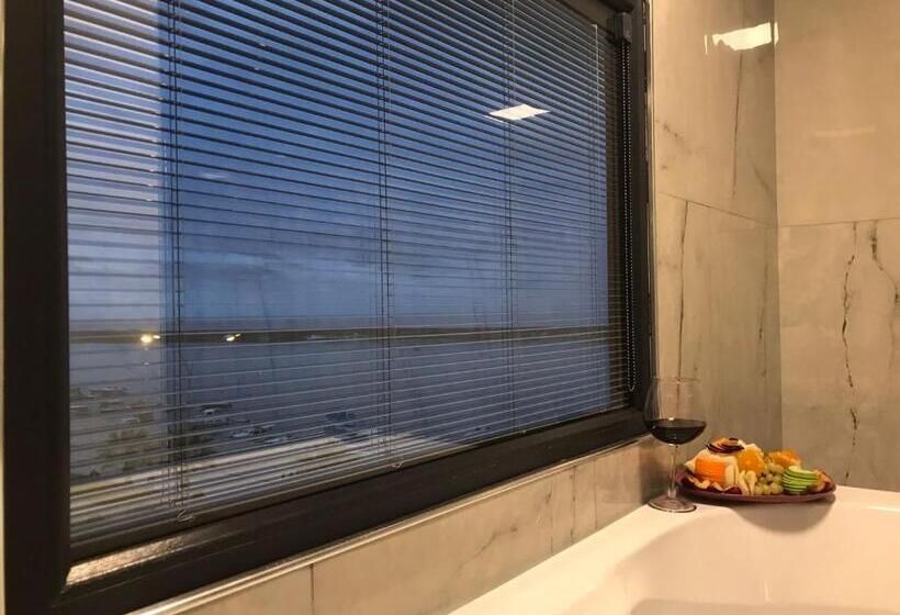 اتاق استاندارد سه نفره, çepnis