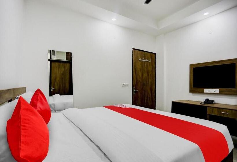 Трехместный Номер Классика, Flagship 93499 Belmond