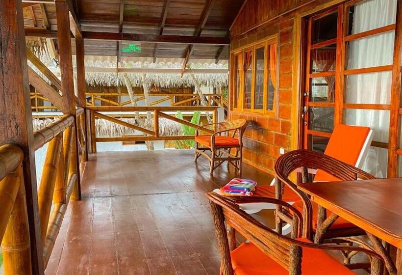 شقة غرفتين, Hanga Roa