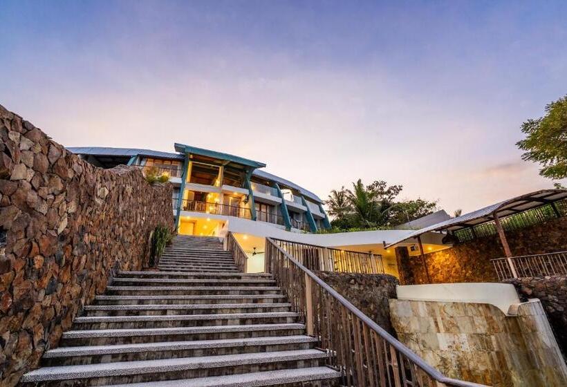 חדר דלוקס נוף לים, Inlight Lombok Beach Hotel New Year Offer