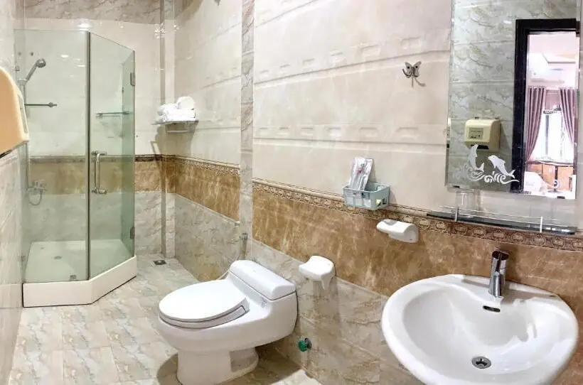اتاق خانوادگی, Kly