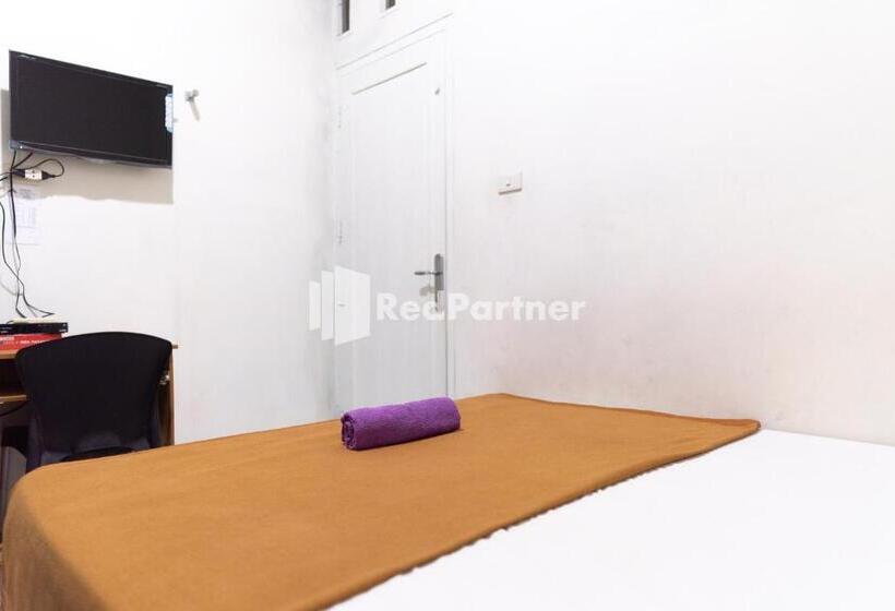 Standardrum, Wisma Aini Syariah Mitra Reddoorz