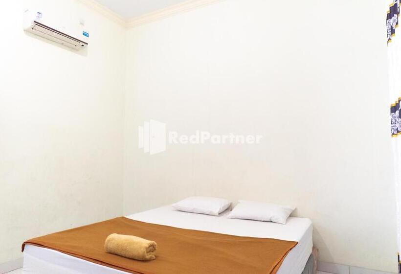 Deluxe Rum, Wisma Aini Syariah Mitra Reddoorz