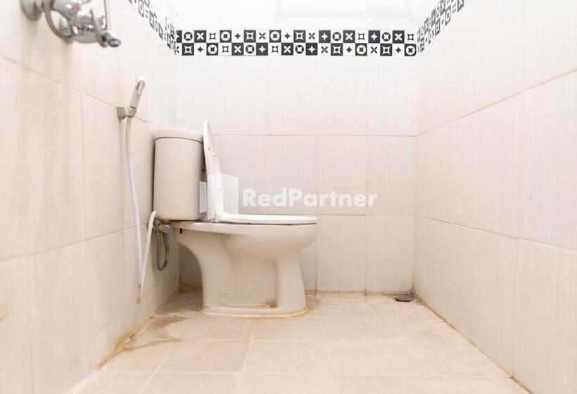 Ekonomiskt Rum, Wisma Aini Syariah Mitra Reddoorz