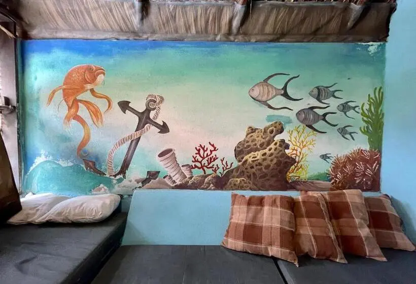 بانگلوی استاندارد 2 خوابه, Johnnys Place