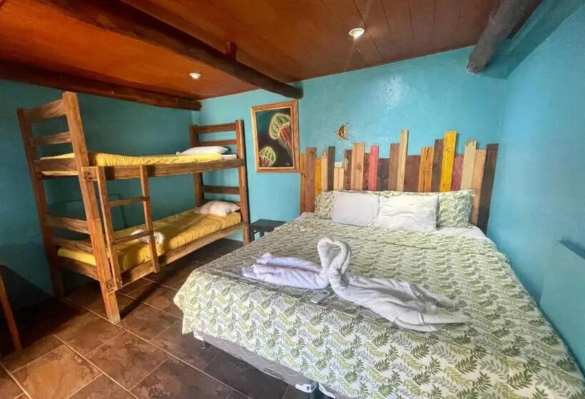 اتاق خانوادگی, Johnnys Place