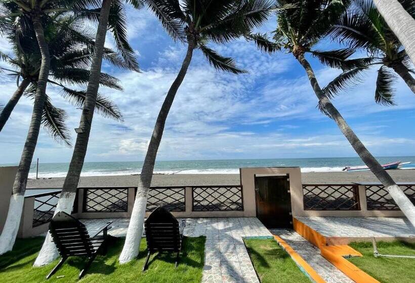 کلبه ییلاقی, Johnnys Place