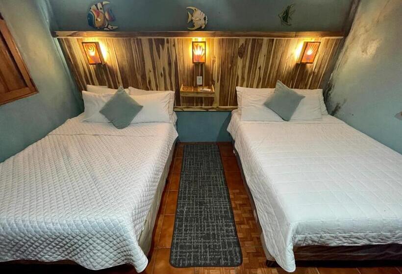 کلبه ییلاقی, Johnnys Place