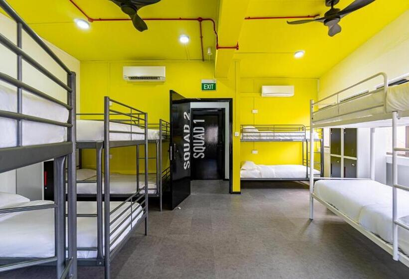 تختخواب در اتاق مشترک, Rucksack Inn Tyrwhitt Road