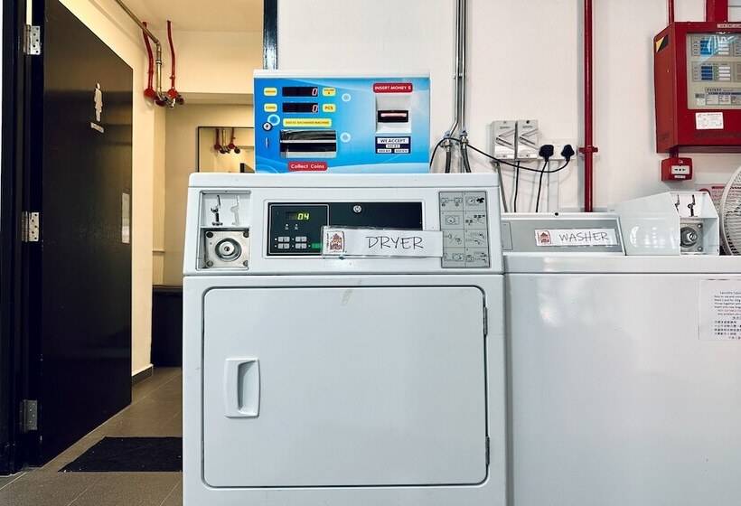 تختخواب در اتاق مشترک, Rucksack Inn Tyrwhitt Road