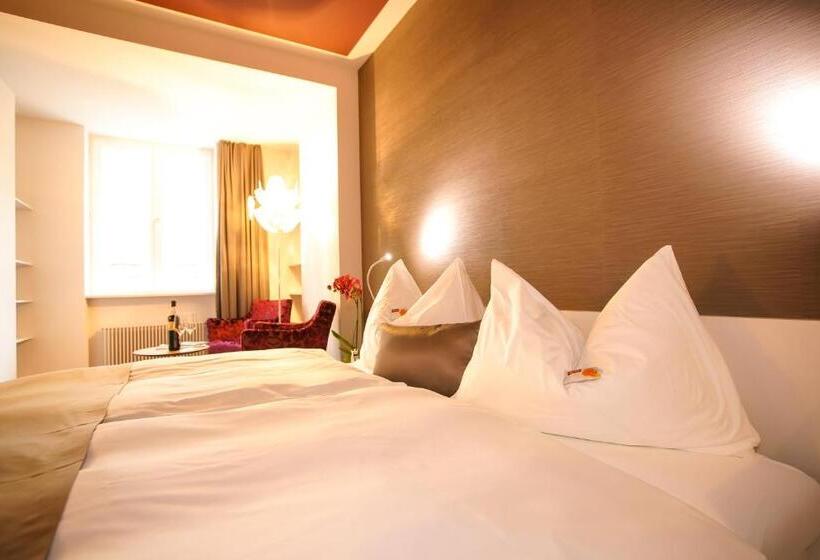 غرفة قياسية ثلاثية, Boutique Hotel   Restaurant Orchidee