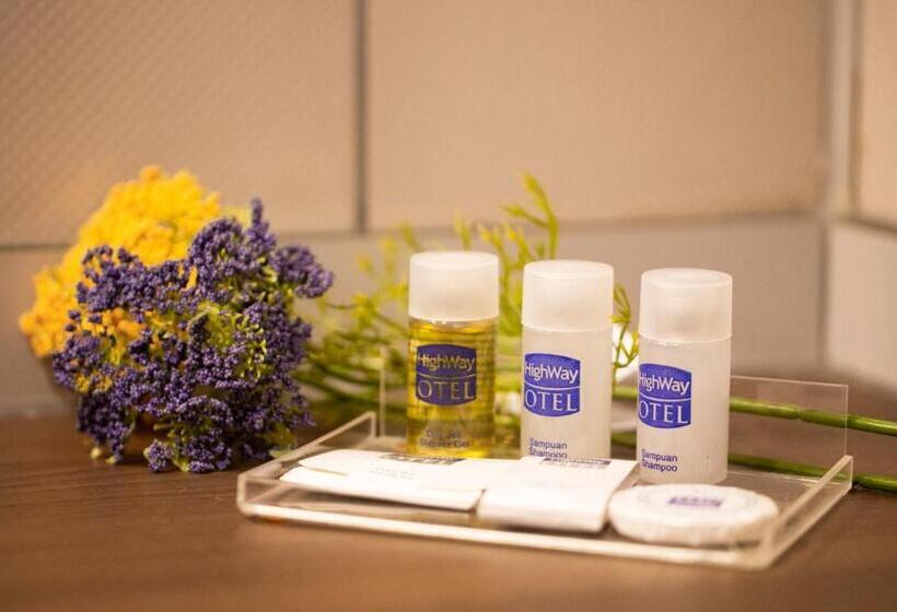 غرفة قياسية, Highway Otel