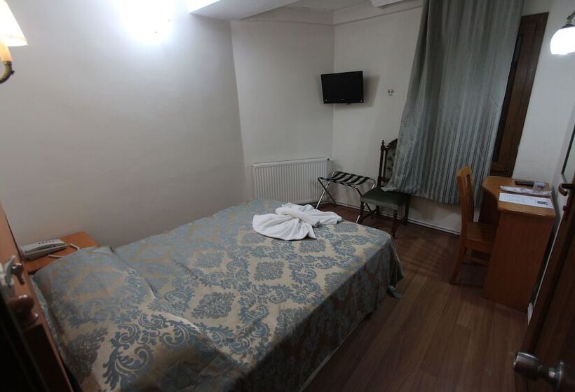 Номер Стандарт Индивидуальный, Ave Maria