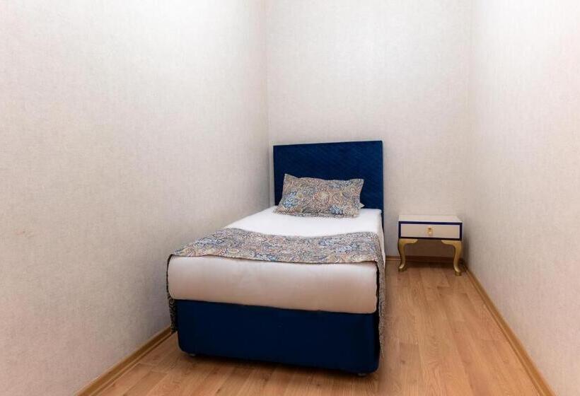 سوئیت 2 خوابه, Grand Karot
