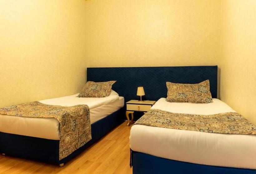 سوئیت 2 خوابه, Grand Karot