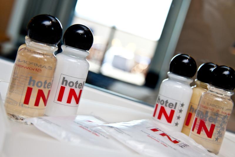 海景标准间带阳台, In