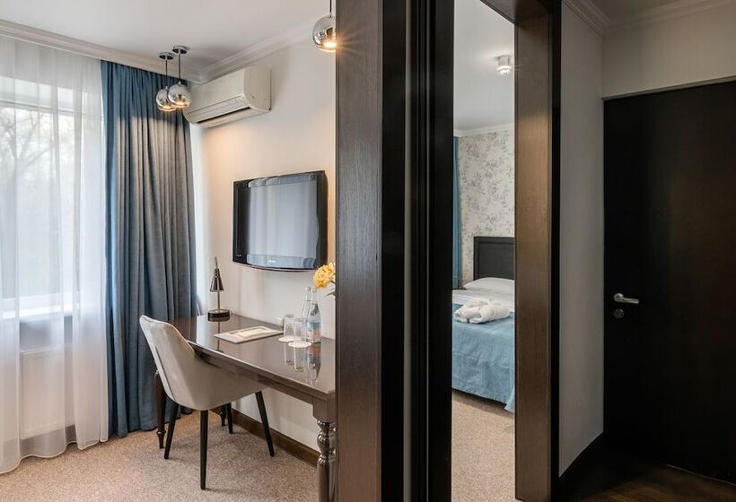 Quarto Classe Business, Jardin Park