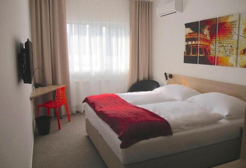 スタンダードルーム, Kapitol