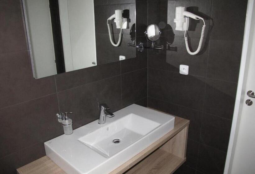 １ベッドルームアパートメント, Kapitol