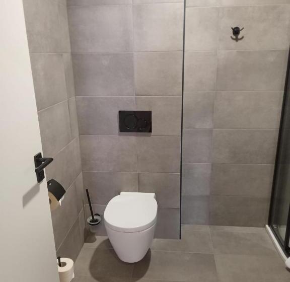 １ベッドルームアパートメント, Kapitol