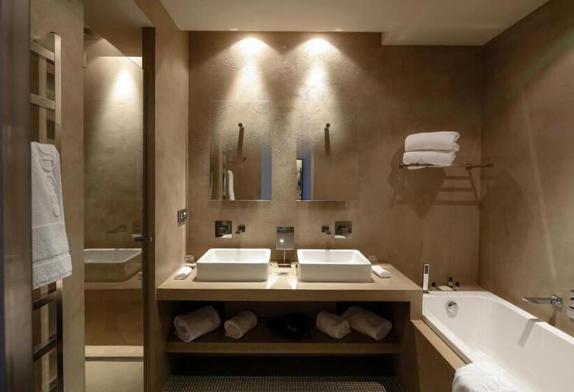 اتاق لوکس, Les Lodges Sainte Victoire Hotel & Spa
