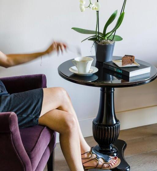 غرفة تنفيذية, Les Lodges Sainte Victoire Hotel & Spa