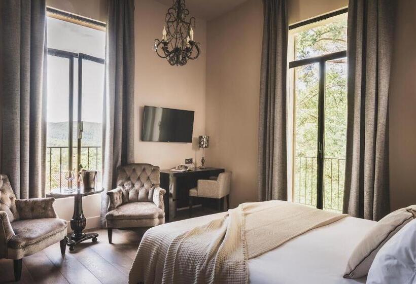 Люкс Престиж, Les Lodges Sainte Victoire Hotel & Spa