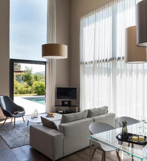 فيلا 3 غرف نوم مزودة بحمام سباحة, Les Lodges Sainte Victoire Hotel & Spa