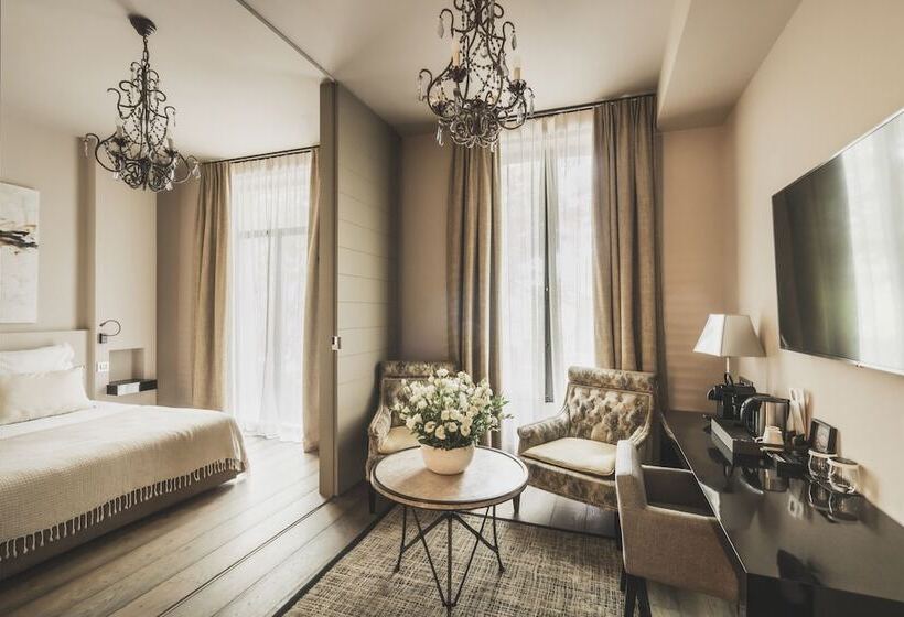Полулюкс, Les Lodges Sainte Victoire Hotel & Spa