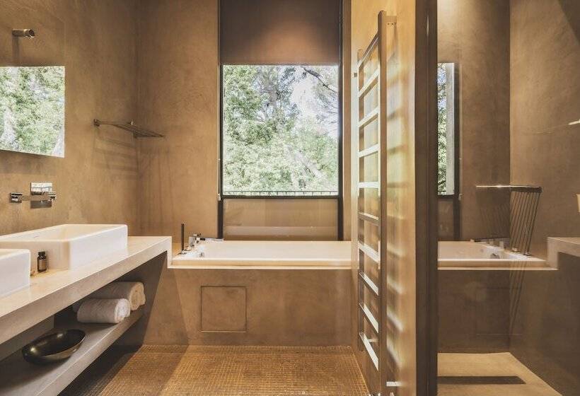 جناح, Les Lodges Sainte Victoire Hotel & Spa