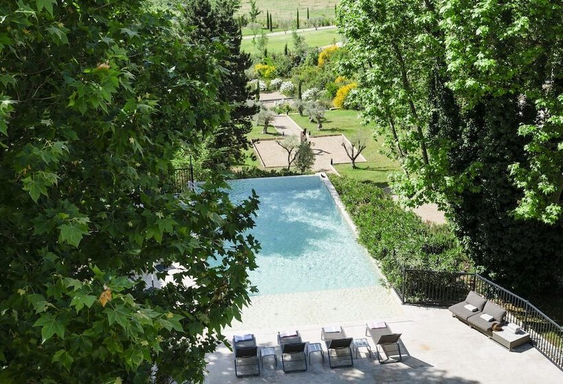 جناح, Les Lodges Sainte Victoire Hotel & Spa