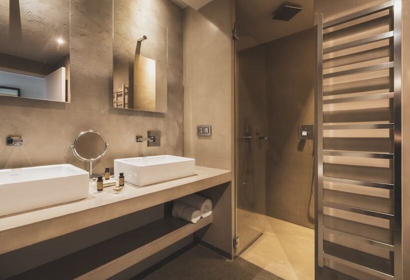 غرفة تنفيذية, Les Lodges Sainte Victoire Hotel & Spa