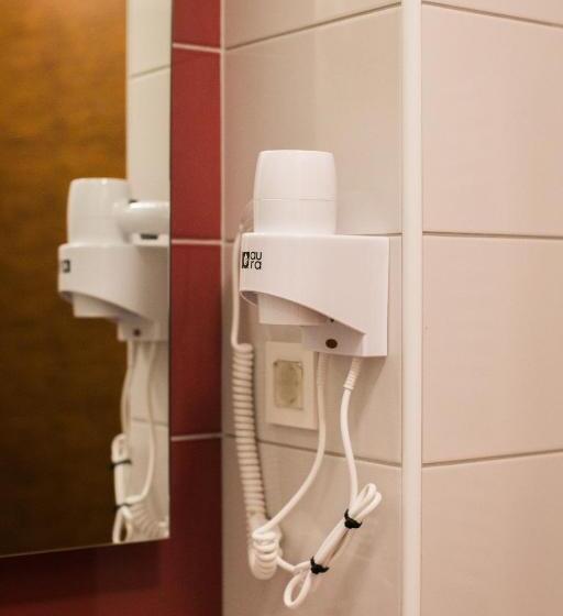 اتاق استاندارد, Luna