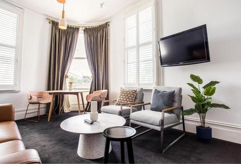 جناح سرير كينج, Middle Park