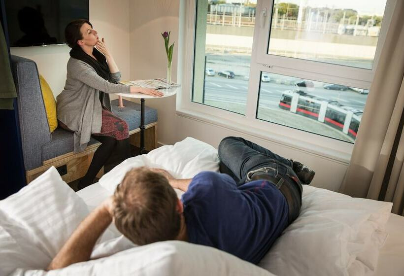 اتاق استاندارد, Schani Wien