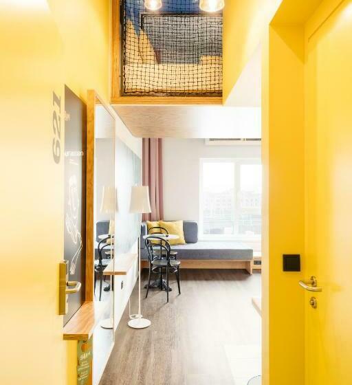 اتاق دوبلکس, Schani Wien