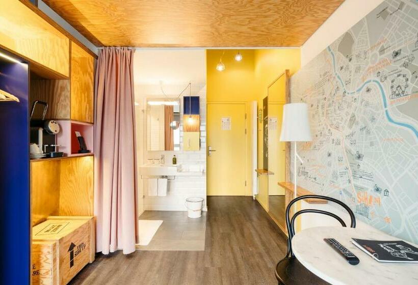 اتاق دوبلکس, Schani Wien