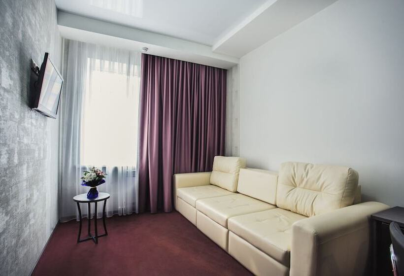 סוויטה, Vestrum