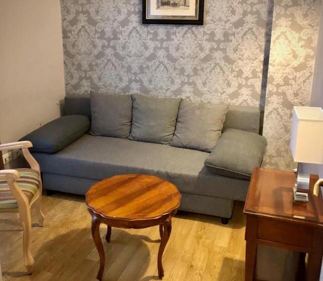 سوییت سوپریور, Navona Residenza De Charme